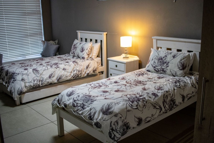 7 Bedroom Property for Sale in Aston Bay Eastern Cape